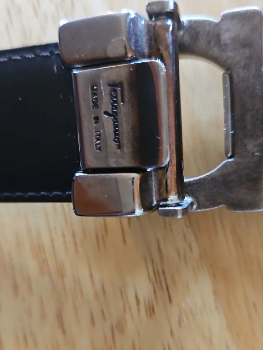 Salvatore Ferragamo Black/Brown Reversible Leather Belt  Double-Gancini Buckle